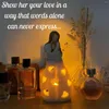 Titulares de velas Objetos decorativos para prateleiras do dia das mães Candlestick Resin estátua com led lind