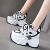 Scarpe casual Sneakers da donna Piattaforma di sneakers Woman-Shoes Spessa Sole Roses Fashi