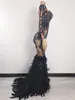 Bühnenbekleidung glänzende Strasssteine Schwarze Feder Trailing Long Kleid Frauen Prom Geburtstagsfeier Feiern Sie bodenlange Sänger Kostüm