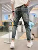 Designer Jeans for Mens Autumn/Winter New Jeans Trendy Brand Gedrukt Gedrukt kleine rechte beenbroeken voor jeugdmodebroek