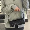 Umhängetaschen Frauen Vintage Achselhöhlen -Tasche PU Leder Einfache Tasche Handtasche Verstellbares Riemen Pearl Unterarm Female täglich Dating