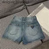 Dames jeans jeans jeans luxe denim shorts voor vrouwen designer brief letters badge broek mode high taille vrouw korte pant hip hip streetwear jeans c240413