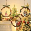 装飾的な花クリスマスリーフバッテリー駆動のレイタンライトアップガーランド吊り灯照明された防水