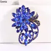 Broschen Donia Schmuck Europäische und amerikanische Retro Brosche farbige Glablüten Damen Pin Hut Schalzubehör