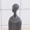 Dekorativa figurer Africa Theme Harts Figure Staty Hemdekoration Afrikaner Figurin Art Craft Sculpture Ornament Presentföremål