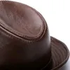 Chapeaux à bord large chapeau seau 2024 Men d'automne réel réel véritable cuir de vache chapeaux haut de chapeaux masculins chapeaux de mode hiver chauds nouveau cowboy 100% vraie vache en cuir Hatsl240413