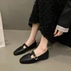 Fashion Femmes Loafers Chaussures de danse de ballet Slip sur la sangle Cross Black Beige brun plat talons bas Automn Spring Robe 240412