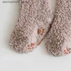 Kinder sokken winter dikke koraal pluche kinderen warme sokken voor meisjes zachte baby herfstproducten voor pasgeborenen niet-slip vloer sokken 0-5y Q240413