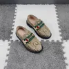 Chaussures en cuir pour enfants Famous Brand Chaussures Enfants Fashion Chaussures Enfants Designer Couleur solide