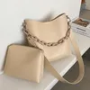 Çanta Akrilik Zincir Tasarımı Küçük Pu Deri Crossbody Çantalar Kadınlar İçin 2024 Trend Zarif Seyahat Kovası Lady Omuz Çantaları