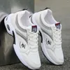 Scarpe casual sneaker autunno uomini zeppe 2024 basket da scarpe da corsa in corsa impermeabile primaverile