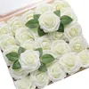 Kwiaty dekoracyjne 50pcs Sztuczna róża na majsterkowanie romantyczne białe fałszywe przyjęcie weselne Baby Shower Dekoracja domu