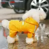 Abbigliamento per cani Reflective PET POIRCOAT a quattro zampe per orsacchiotto all'aperto con cappuccio poncho impermeabile universale per tutte le stagioni