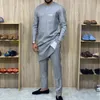 Kaftan Elegant African Mens Set 2 pièces Tenues Tops et pantalons à manches longues et pantalon de luxe complet