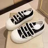 Chaussures décontractées Sports pour femmes Low Classic Classic Small White Pu Plateforme tennis Femme Vulcanisé 2024 Automne