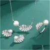 Oorbellen ketting S925 Sterling Sier Luxe Pearl Pendant Sieraden voor vrouwen Shining Crystal Feather Designer Oorheden oorr nek