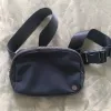 Nylon Outdoor Fanny Pack Lulu em todos os lugares Saco de cinto para feminino lu Garge Luxurys Tote Bumbag Pacote de peito de ioga Saco de cintura esportivo Designer de ombro Sacos de bunda de embreagem