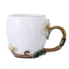 Tasses exquises émail en porcelaine blanche tasse tasse de tasse de café en céramique et en poterie cadeau cadeau original petit déjeuner mignon thé go