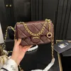 Designer de luxo CF moeda mini -flap crossbody saco de bolsa dupla letra de letra acolchoada cadeia dourada preta feminina bolsa de ombro vintage holsa de couro genuíno de alta qualidade