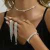 Orecchini di collana set 4pcs Gioielli femminile Bracciale di strass Bracciale Accessori per matrimoni