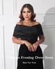 Party Dresses Verngo Saudi Arabic Women Formal Evening Black Off the Shoulder Short Hides Satin Ankle Längd Prom Clows Dress