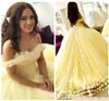 2020 Nuovi splendidi abiti da ballo Quinceanera giallo vestiti da spalla con fiori 3D dolce 16 Princess Corset Back Party Prom Even3820722