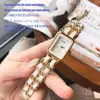 Montre-bracelets classiques Premiere Quartz Watch Gold Metal and Leather Band Simple Rectangle Wristwatch Ladies Bracelet Watches