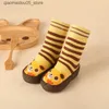 جوارب الأطفال الجوارب الكارتونية لطيف الجوارب مع المطاط المضاد للقطن وحيد القطن أحذية دافئة Q240413