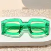 Óculos de sol homens de grandes dimensões Mulheres na moda Tons quadrados vintage Retro Design Candy Color UV400 Eyewear