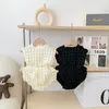 Kläder sätter sommar baby set flickor ärmlösa toppar solid blommare 2 st.