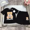 Summer Baby Boys Girls Abbigliamento Set di bambini Lettere Stampato a maniche corte Shorts a 2 pezzi set da 2 pezzi set casual set per bambini abbigliamento aaaaa