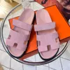 Designer pantoufles en cuir plat Sandals pour femmes de luxe pour hommes pantoufle de mode de plage décontractée Sandale 36-45
