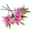 Dekorative Blumen 4PCS Realistische Lilie Faux Flower Lilies gefälschte Arrangement für Hochzeitsfeier