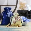 Emballage cadeau Happy Year Bijoux Sacs d'emballage Sachets Satin Broidered vintage Sac de rangement à crampon