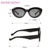 サングラスDohohdo Small Frame Cat Eye Women Trending Classic Men SunGlases Jelly Color Eyeglasses装飾的なアクセサリー