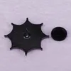 Halloween Horror Scary Dark Gothic Emaille Pin Kindheit Spiel Filmzitate Brosche Abzeichen süße Anime -Filme Spiele Harte Emaille Pins