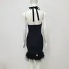 Vestidos casuales Venta de mujeres Boaded 2024 Fashion Halter Cuello Plumas Sexy Backless Club Fiester Fiest for Lady Christmas