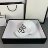 Letra Graffiti Baseball Caps de designers masculinos e femininos Casquette Sports Ball Hats202L