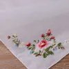 S005P Delikat 100 Cotton Handgjorda broderade handbroderier Pink Rose Handkulen 240401