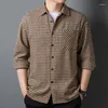 Camicie casual maschile 2024 Spring Autumn Men Striped Man Dress Shirt Long Maniche