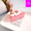 Decorative Flowers 1pc Simulation Cake Model Triangular Cream Party Decoration Pographic Props Artificial Slicing Shop Window Display