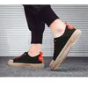 Lässige Schuhe Männer vulkanisieren Leinwand Komfort Mode -Sneaker Sheoes Designer männliche Schuhe