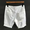 Summer Mens Fashion White Hole Washing Denim Shorts loisirs Stracted mendiant pantalon court 240410