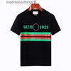 Camisetas masculinas 2022 Designer de camisa mensal para homens camisas casuais camisetas de rua Crew Crew pescoço camisetas curtas 2 color Man Tshirt Top Quality Tamanho Asiático C240413