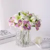 Fiori decorativi Silk Artificiale Silk Bouquet Falso Lily Sweetheart Hemerocallis Fresh soggiorno Decorazione