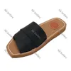 Sandali legnosi famosi designer donne slipper lussuose cursori di tallone piatto modello serpente solido sandali di sandali per spiaggia della spiaggia con logo 35-42