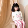 Ensembles de vêtements printemps 2024 coréens Ins Bild Girls 2pcs Vêtements Set Cartoon Dog Pullovers Cotton Striped Pant Costume Toddler Girl Tracksuis