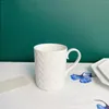 Muggar Europeiska karaktärer Tide Restoring Ancient Ways Bone China Porcelain Cup Men's and Women's Milk Hushållsglaskontor Holid