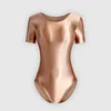 Kvinnors badkläder sexiga kvinnor silkeslen glansiga japanska baddräkt i ett stycke oljiga strumpbyxor Shapewear Shiny Short Sleeve Bodysuit Plus Size Men's