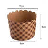 Bakvormen 50 stks kraft papieren muffin cupcake voering cup oliedichte cake mal wegwerp wrapper keukengereedschap